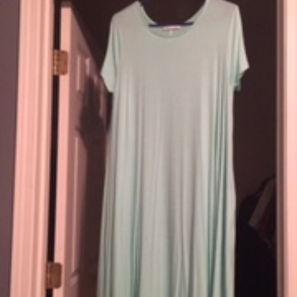 Reborn J Dresses & Skirts - Mint Midi Dress with Pockets Reborn J Dresses & Skirts - Mint Midi Dress with Pockets
